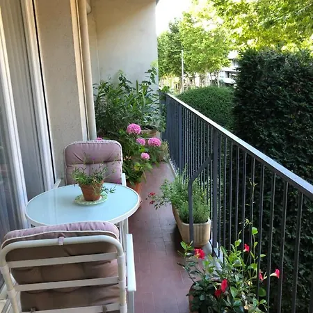 Les Erables Apartment